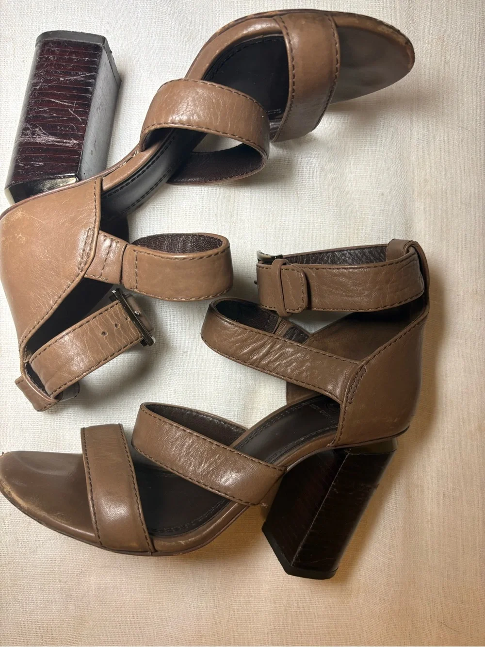 Tory Burch Brown Leather Block Heel Sandals Minimalist Luxury Size 6M